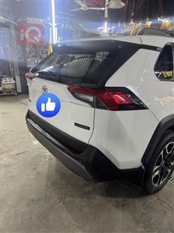 تۆیۆتا ڕاڤ 4